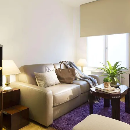 Montmartre Apartment Paris