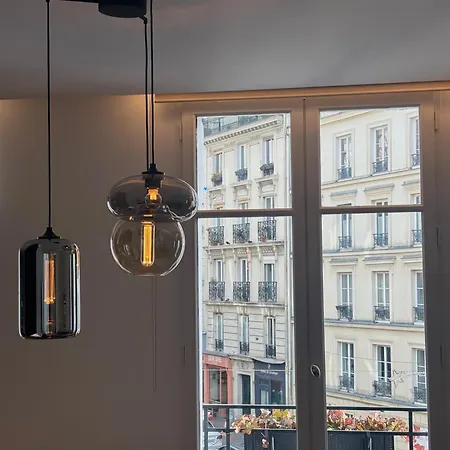 Апартаменты Montmartre