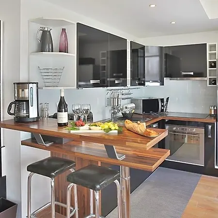Montmartre Apartman *