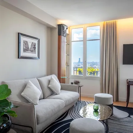 Montmartre Apartment *