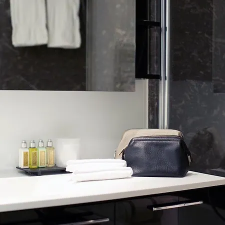 Montmartre Apartment *