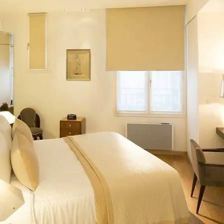 Montmartre Apartment