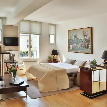 Montmartre Apartment *