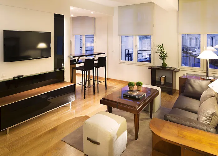 몽마르트르 아파트 *