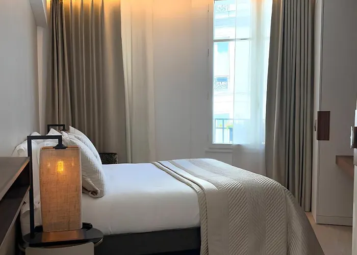 아파트 몽마르트르 파리