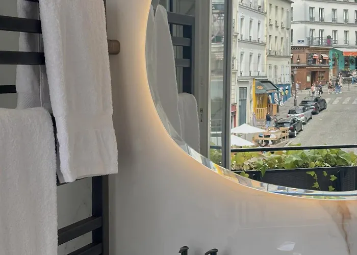 몽마르트르 아파트