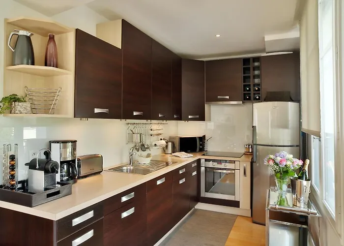 몽마르트르 아파트