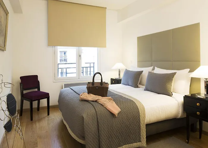 아파트 몽마르트르 파리